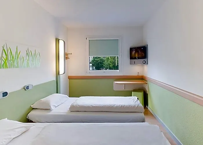 Hotel Ibis Budget Sankt Marx 2*